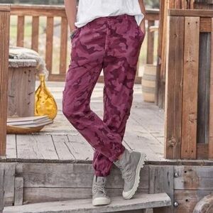 Sundance GrandView Joggers Cotton Pink Camo High Waist Utility Pants Size Small